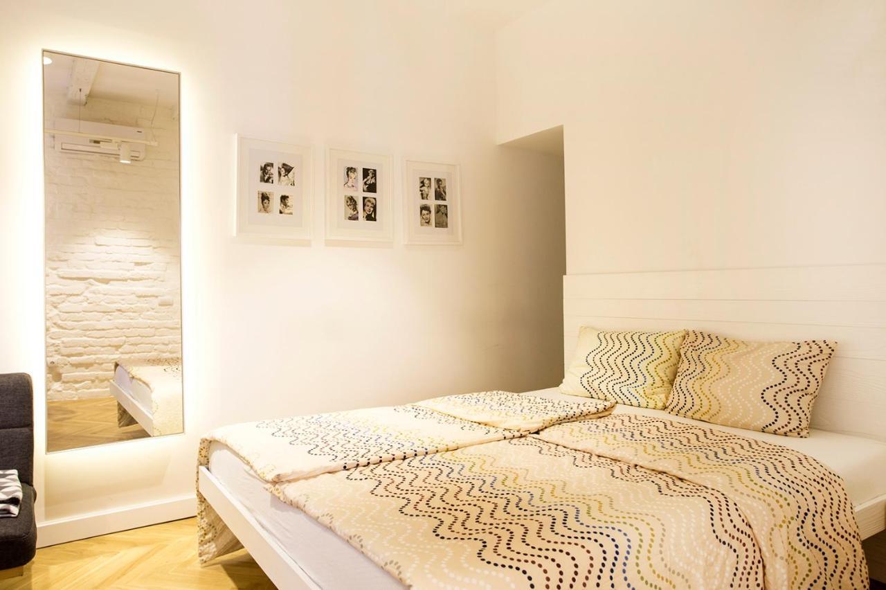 Atomic 1 Apartment Belgrad Exterior foto